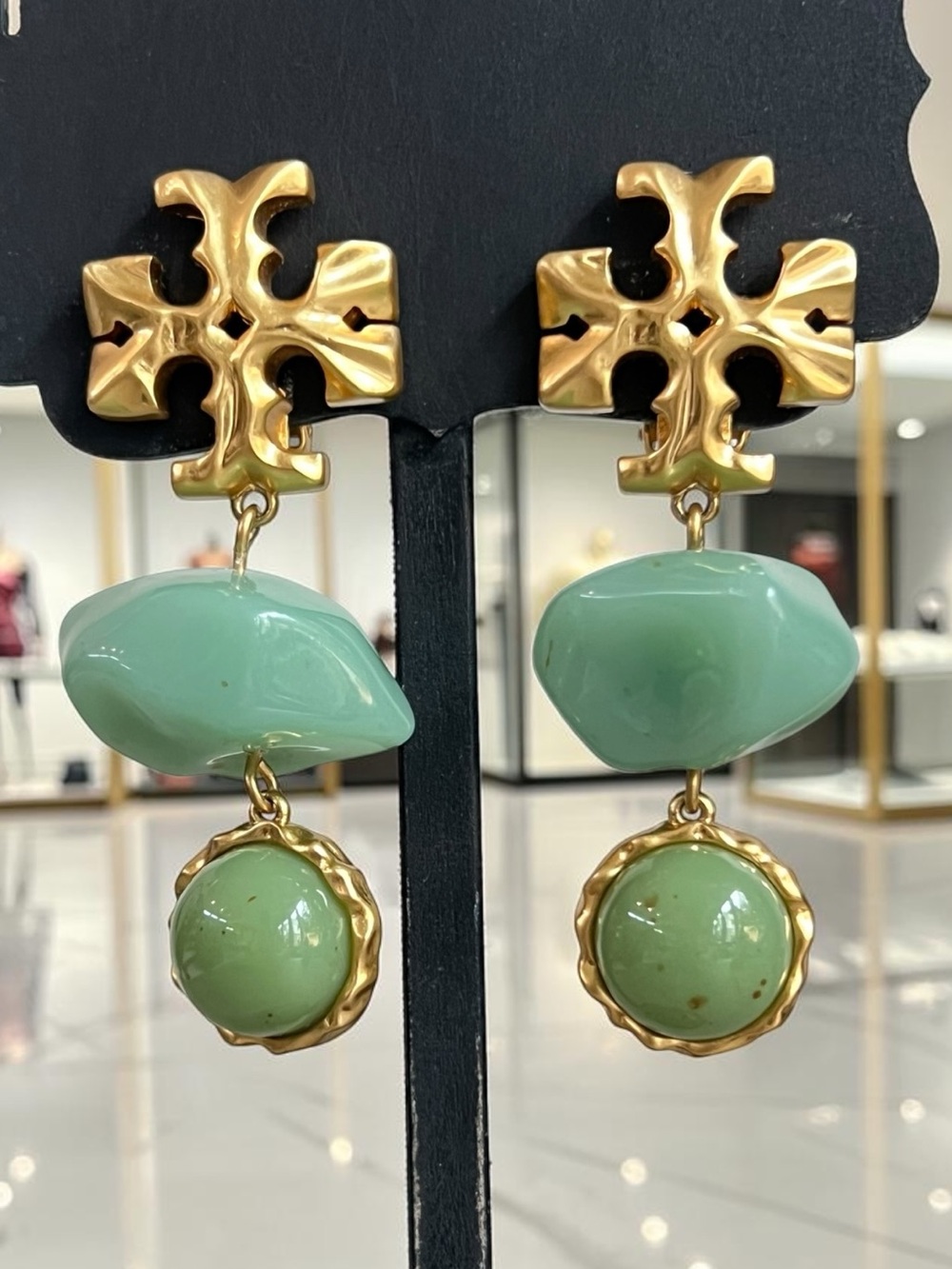 Tory Burch Roxanne Double Drop Clip Earrings in Gold Tone And Green